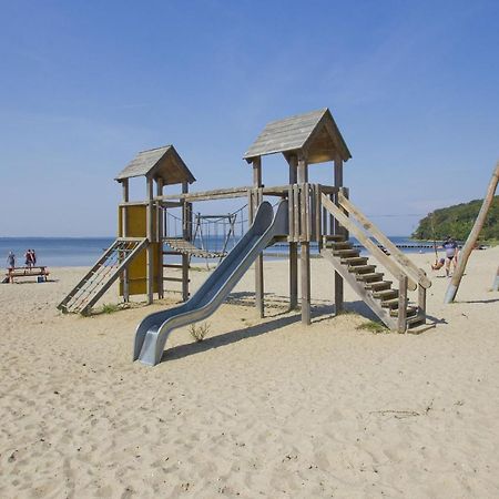 Ferienresidenz Zwei Bodden Fewo2-8 - Balkon, Sauna, Kamin Lietzow Luaran gambar