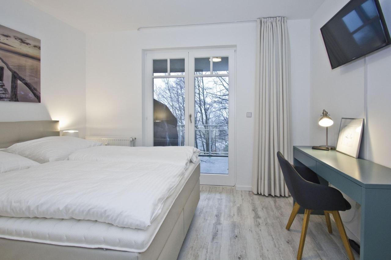 Ferienresidenz Zwei Bodden Fewo2-8 - Balkon, Sauna, Kamin Lietzow Luaran gambar